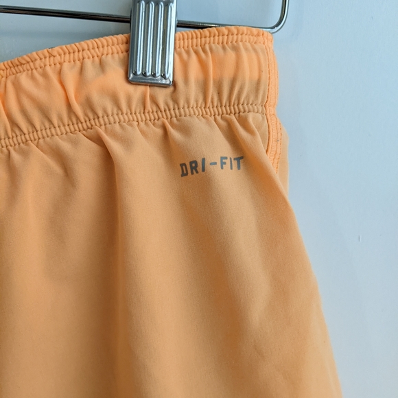 Nike Workout Shorts - Picture 5 of 8